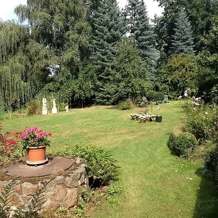 Ferienwohnung Im Kastanienhof Dresden, Buhlau 公寓 德累斯顿