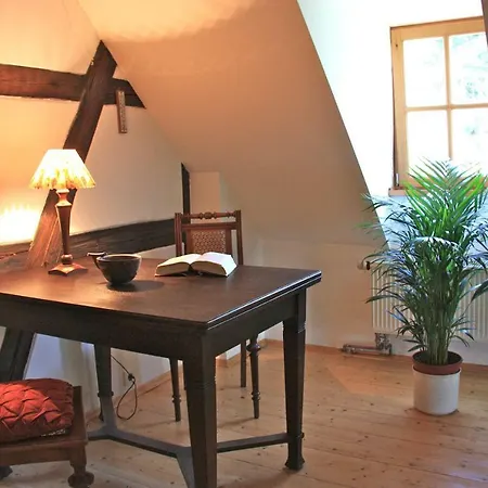 Ferienwohnung Im Kastanienhof Dresden, Buhlau 德累斯顿